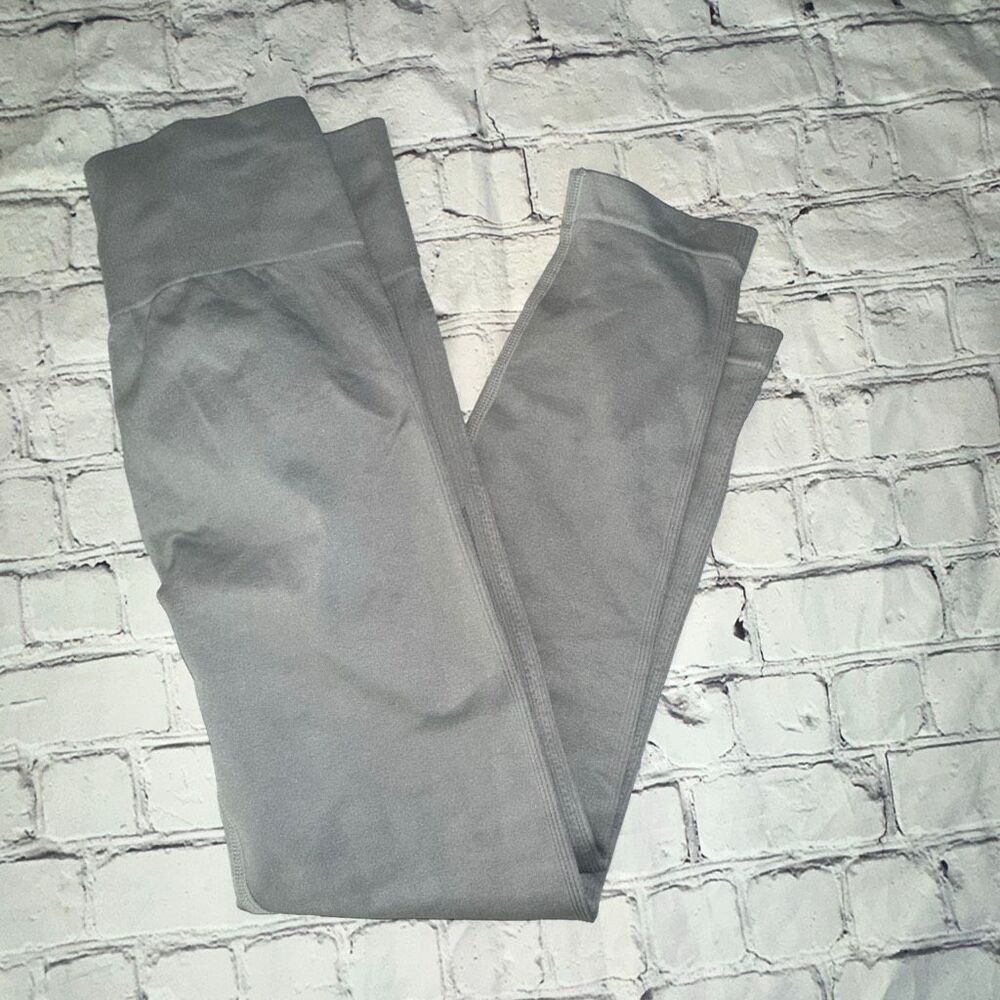 Bottom Enhancing Athletic Leggings